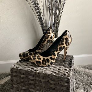 **WOMENS SHOES** BRAND: BCBG SIZE: 10M